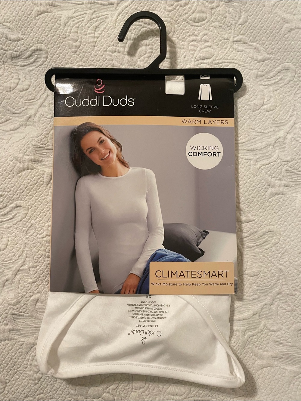 Cuddl Duds Women's Long Sleeve Crew Top - White size XS
